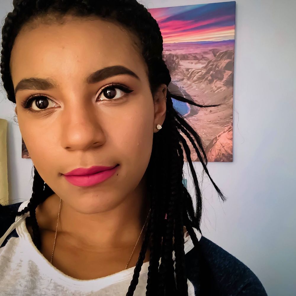 Meet your Posher, Jasmine